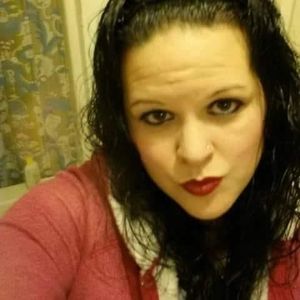 Meet your Posher, Cassandra